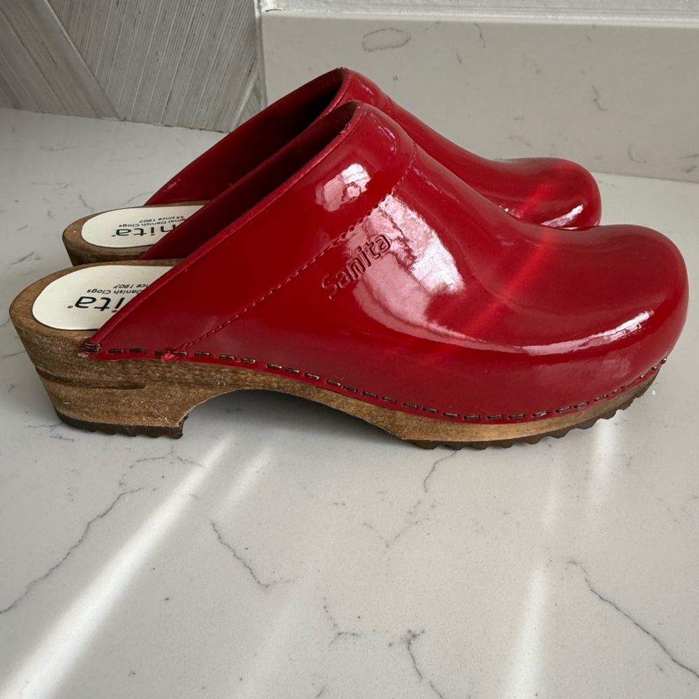 Sanita Red Patent Leather Clogs with Wooden Sole Size 39